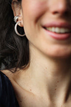 Silver Taşlı Halka Küpe